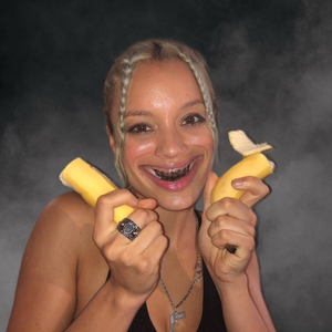 亚洲第一成年人网站
